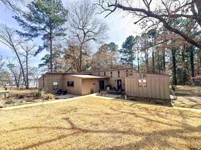 6791 Valley View Dr.