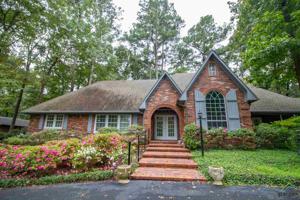 1654 Tanglewood Drive East