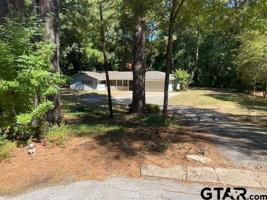 1313 Spring Creek Cir