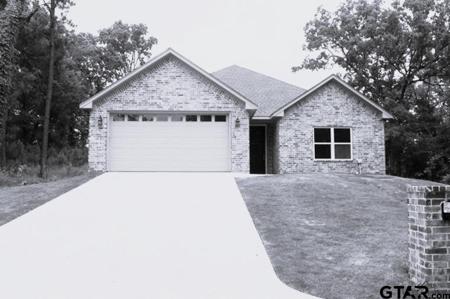 18734 Tree Top Ln