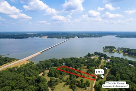 Lot 5 SW 2940