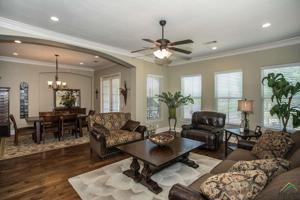 3363 Cascades Blvd #210