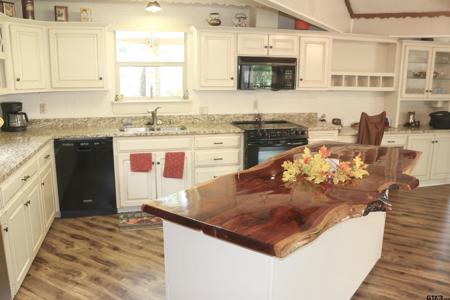307 Rosewood Drive
