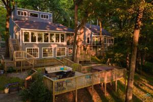 16005 N Shore Dr.