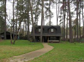 1424 Forest Circle