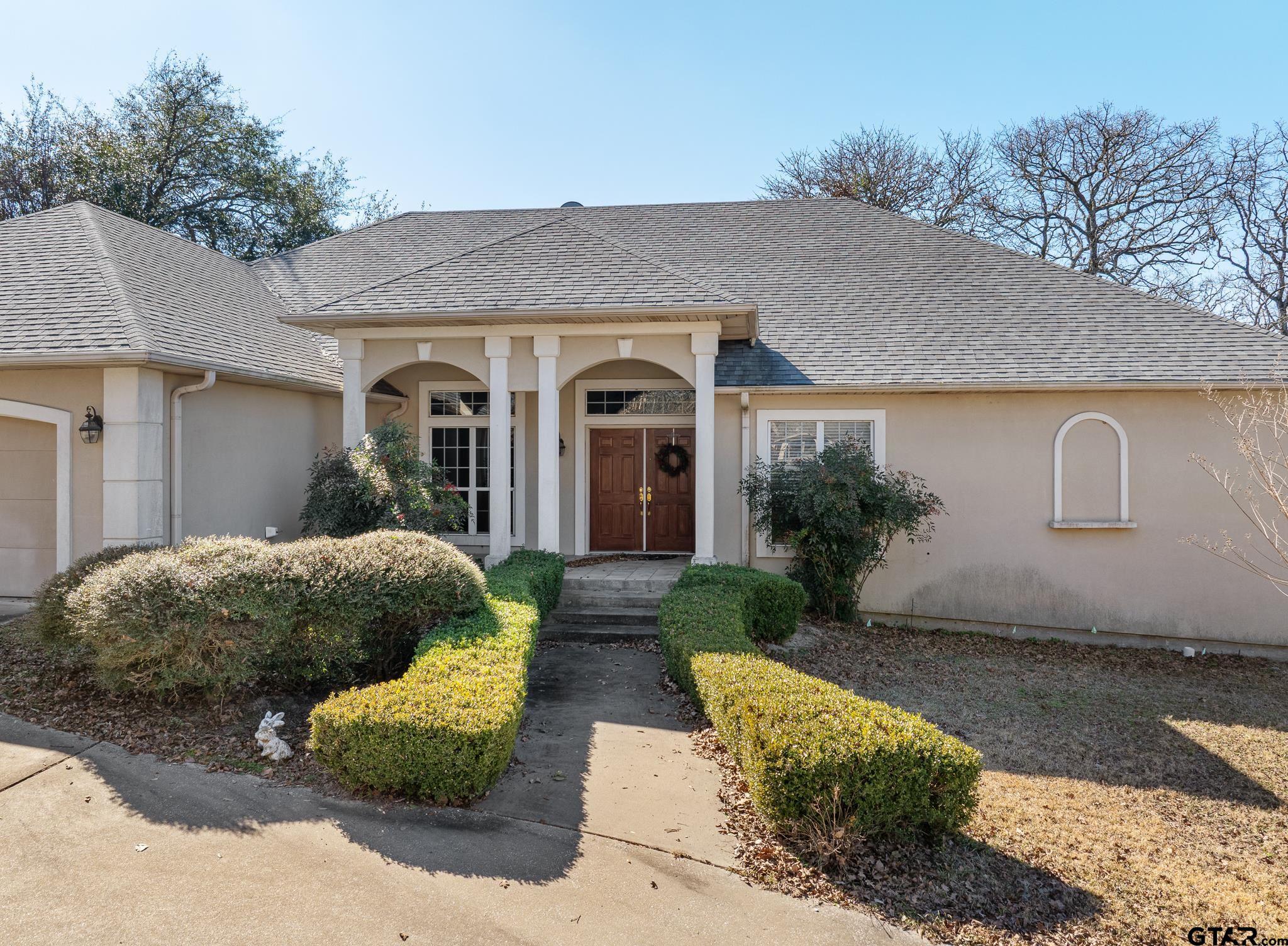 Image 0: Front Entry