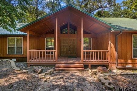 2040 Valleywood Trail