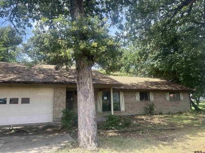 102 Sierra Ln