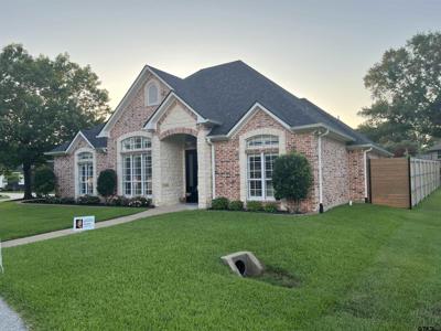 110 Carmel