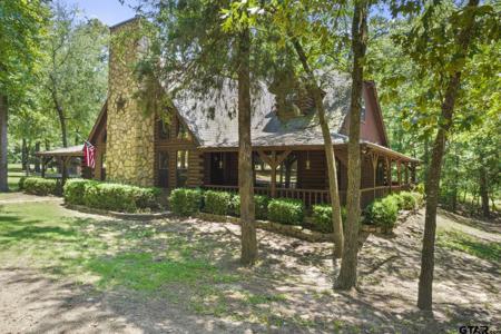 121 County Road 2435