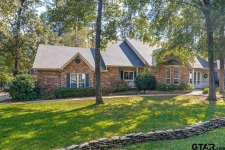 1624 Meadowlark Lane