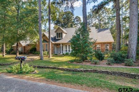 1624 Meadowlark Lane