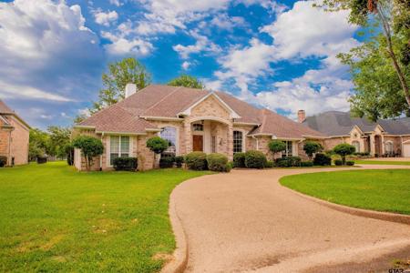217 Bayhills Dr