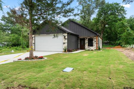 23216 Peninsula Point