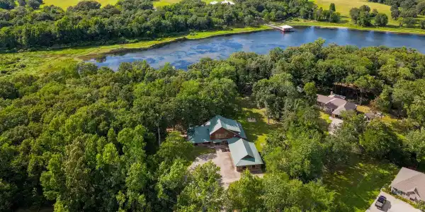660 County Road 1503