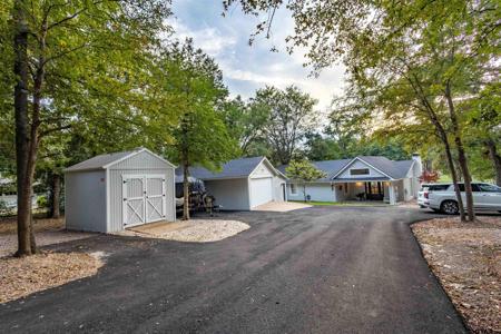125 Rainbow Cove