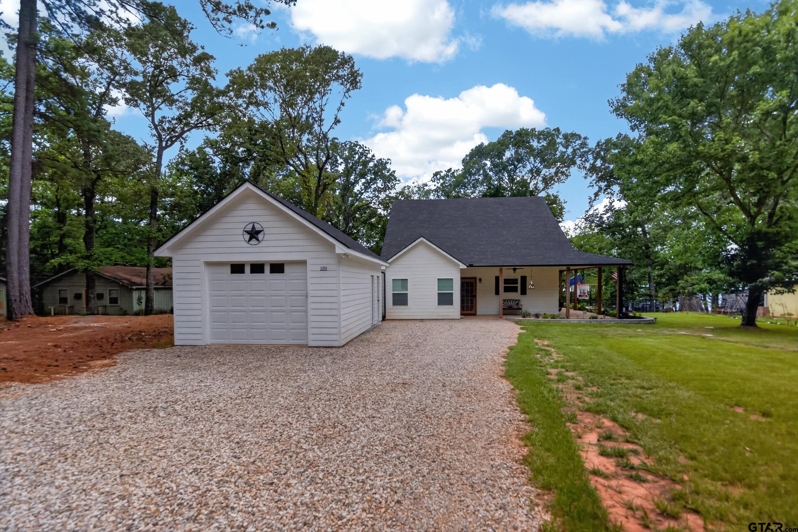 Image 2: Detached Oversized Garage
