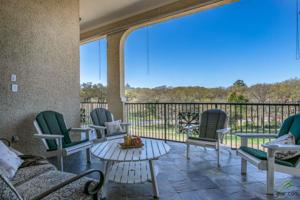3363 Cascade Blvd. 2 #227 PENTHOUSE