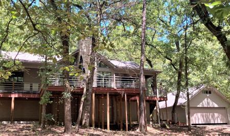 446 Winding Trail