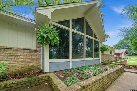 1169 County Road 2425