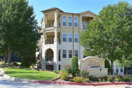 3363 Cascades Blvd 202