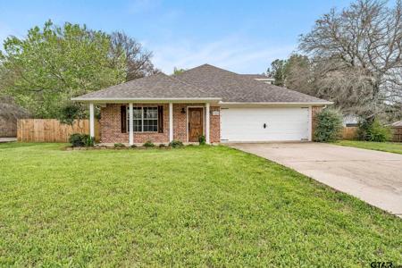21425 Altuda Lane