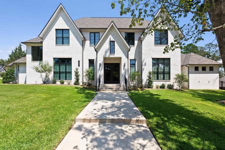 2895 Stewart Way