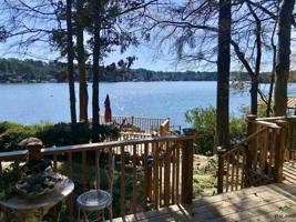 1417 E Tanglewood Dr