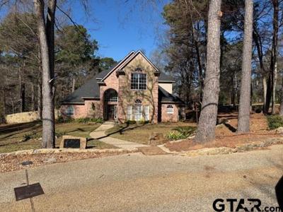 1509 W Tanglewood Drive