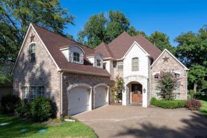 136 Red Oak Ct