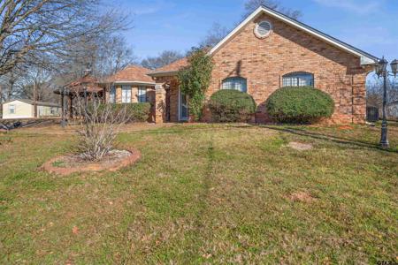 15530 Cedar Bay Drive