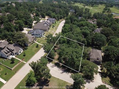 2807 J Cupit Ct