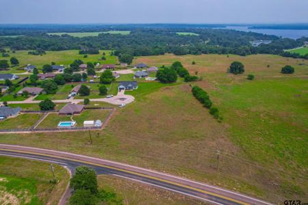 Lot 4 Lewis Ct.