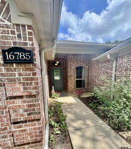 16785 S Lakeview Dr