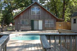 22085 Brierwood Dr.