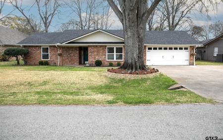 279 N BAY DR. DR.
