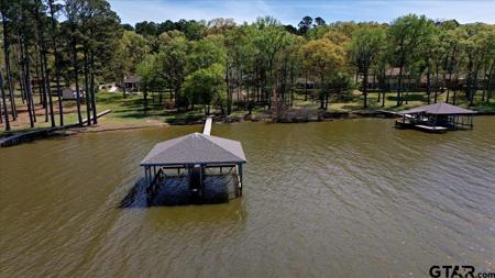 15744 Timberhill Dr