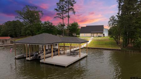379 Private Road 2367
