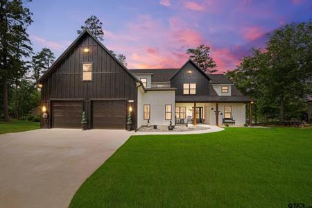 379 Private Road 2367