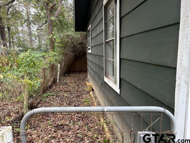 Image 2: LEFT