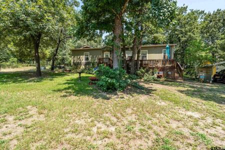 289 N Lake Drive