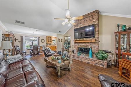 126 Fairway Dr