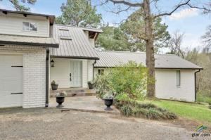 17422 HWY 64 E