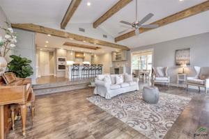 1148 Fairway West