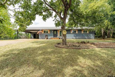 2818 Willow Oak Road