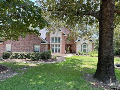 1052 Greenbriar Trl