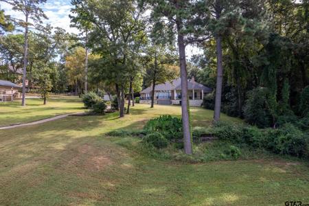 18004 Lookout Valley