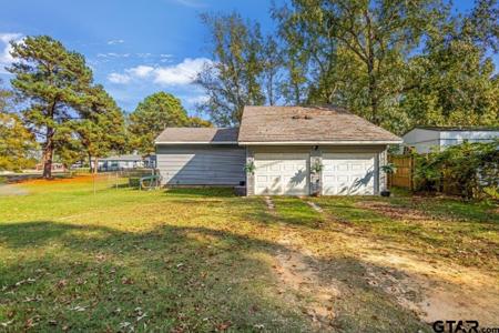 20741 Meadowbrook Drive