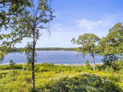 4527 Cascades Shoreline Drive