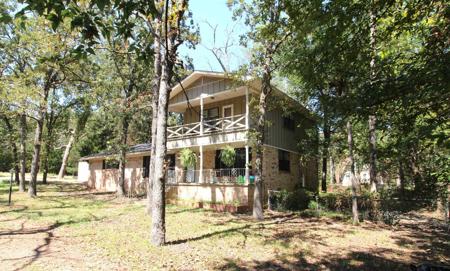 838 Callender Lake Dr